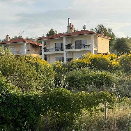 Vero Resort Apartmens Hanioti Bagian luar foto