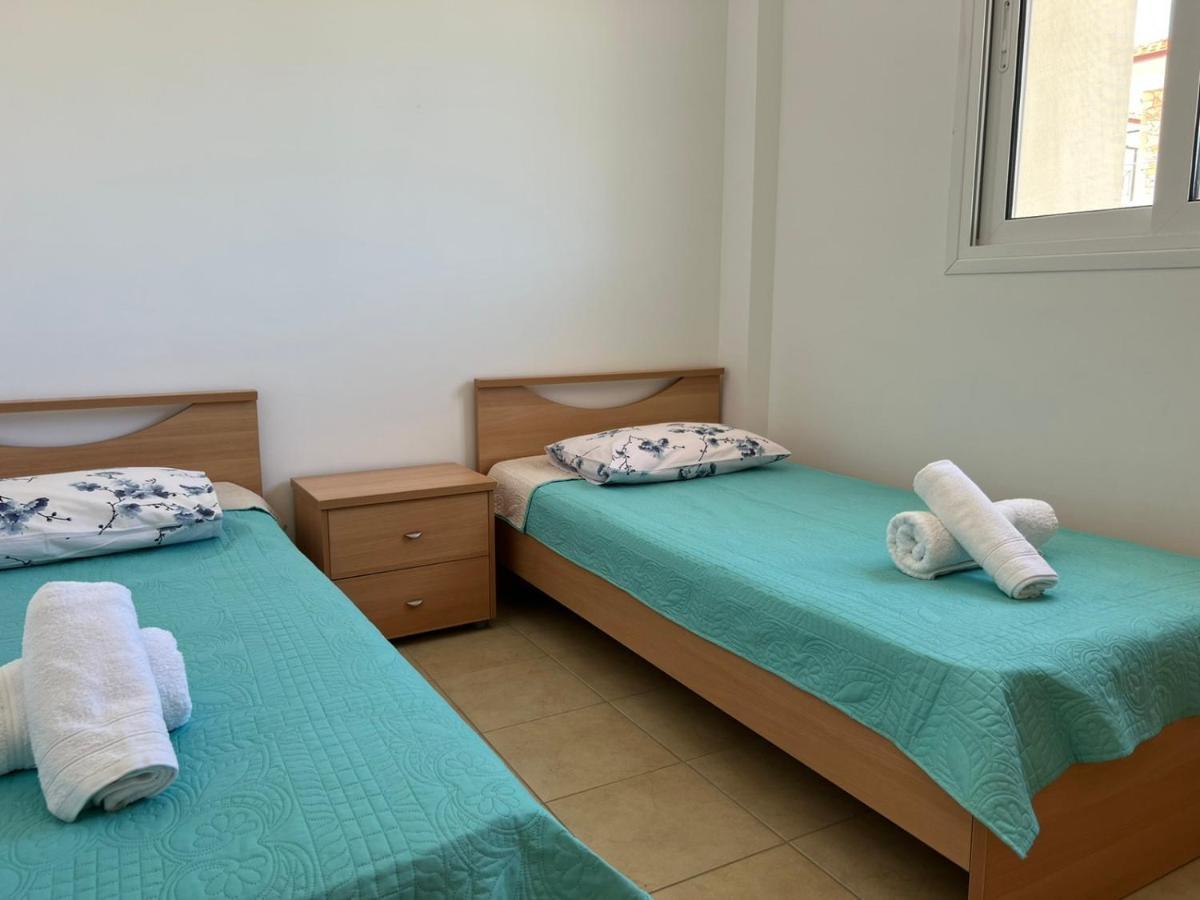 Vero Resort Apartmens Hanioti Bagian luar foto