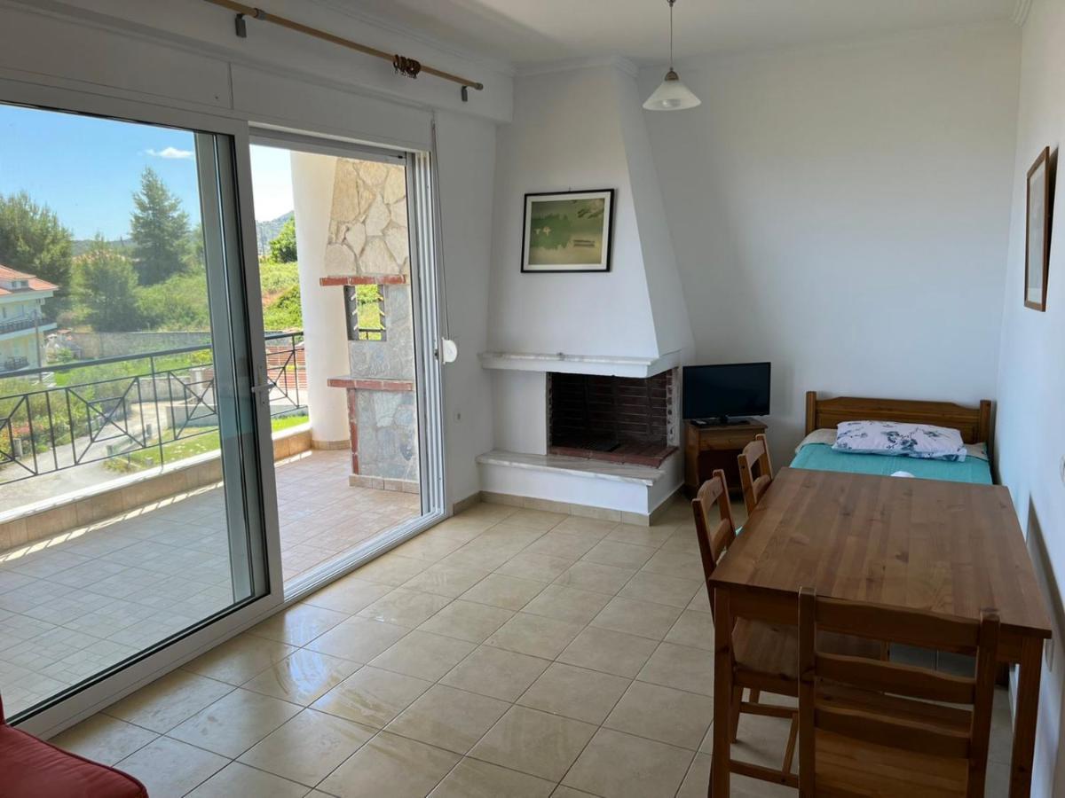 Vero Resort Apartmens Hanioti Bagian luar foto