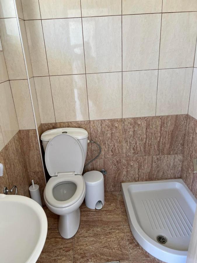 Vero Resort Apartmens Hanioti Bagian luar foto