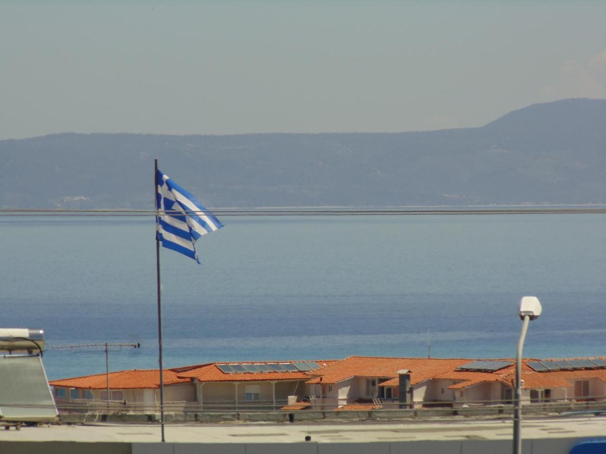 Vero Resort Apartmens Hanioti Bagian luar foto